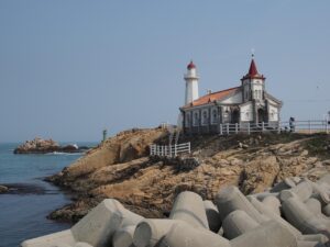沖縄の冬旅行で海の透明度が高いスポットはどこですか？